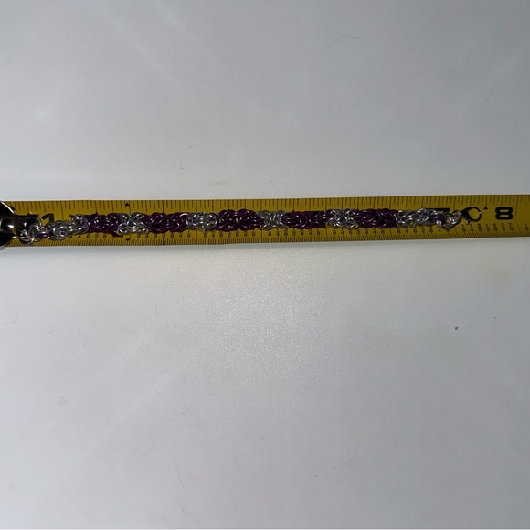 Chainmail Byzantine Purple and Silvertone Bracelet - Picture 7 of 7